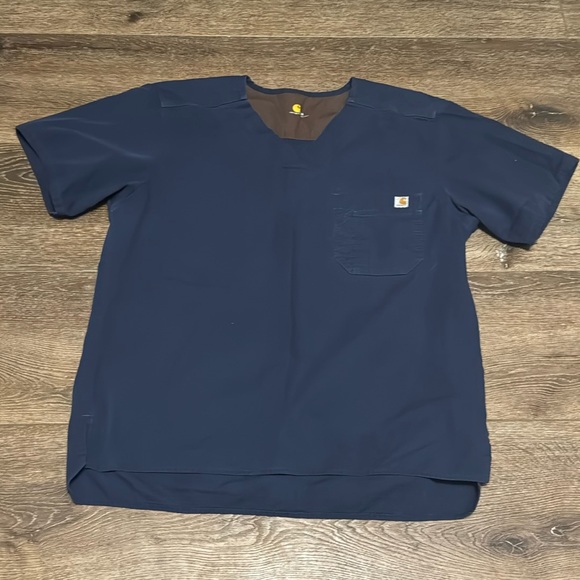 Carhartt Tops - Carhartt navy scrub top medium